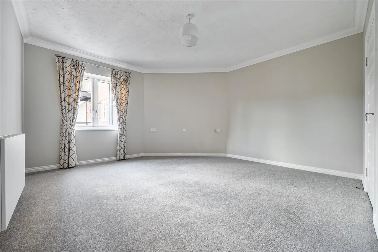 Prices Lane, Reigate, RH2, photo 9