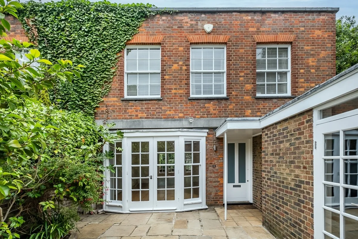 Pembroke Gardens Close London W8, photo 3