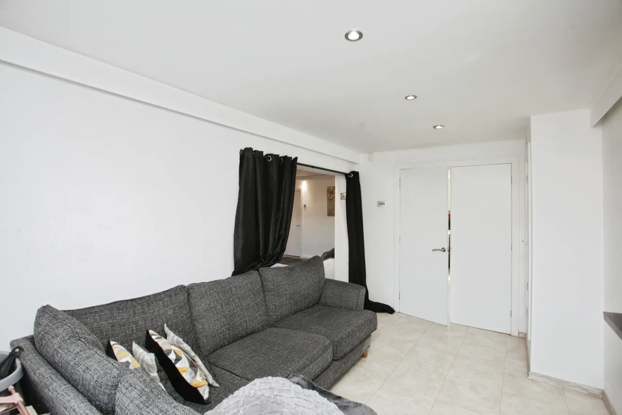Pontypool Avenue, Binley, CV3, photo 9