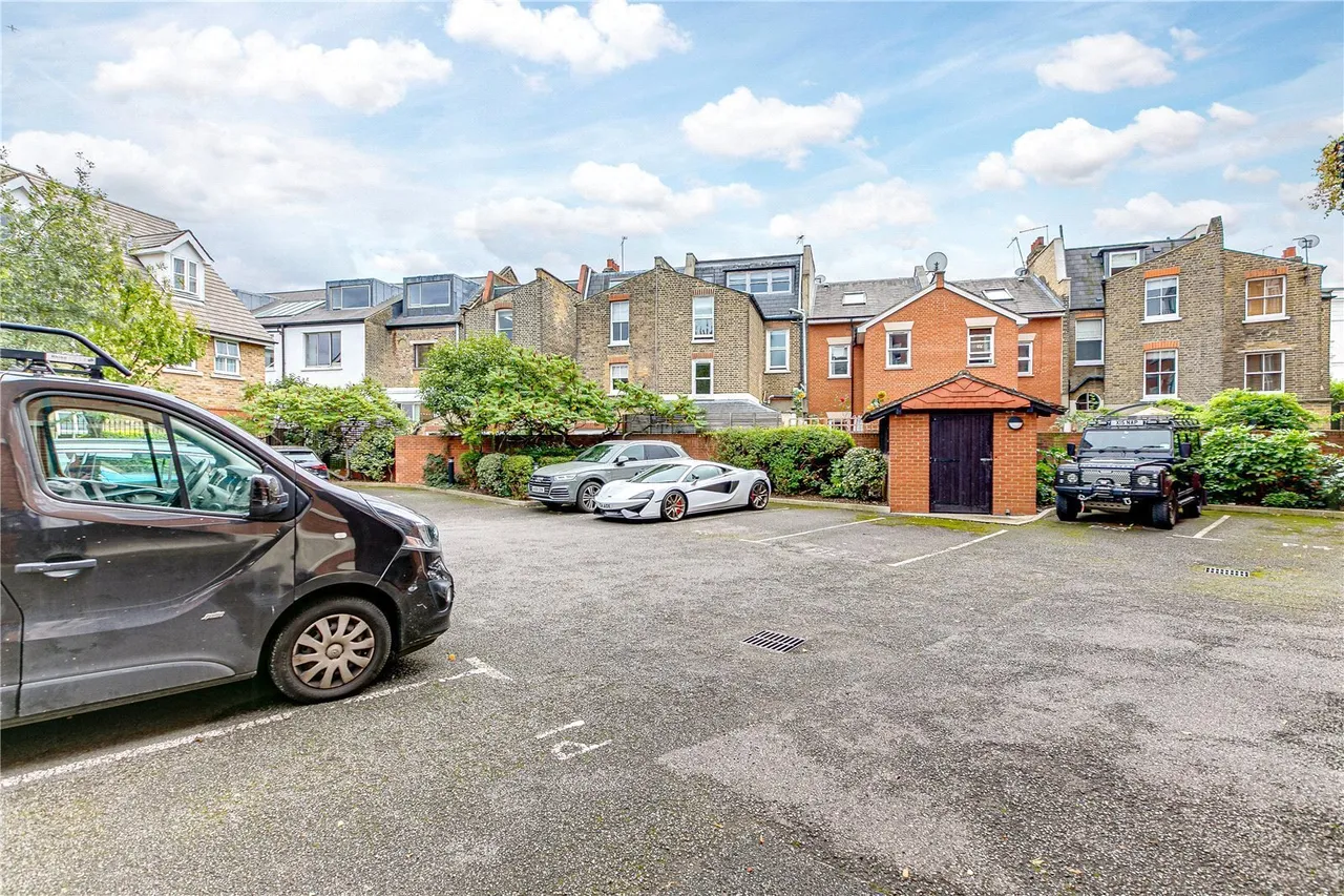 The Square, Fulham, SW6, photo 5