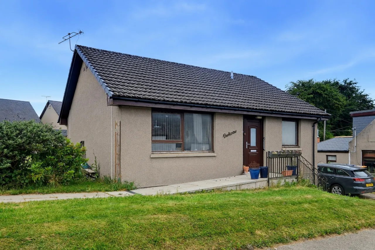 2 bed house for sale, Parkview, Auchleven, AB52