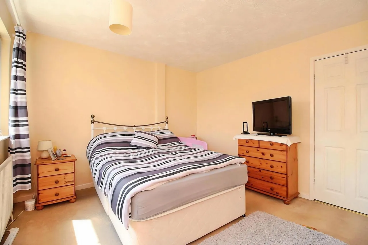Foxglove Close, East Goscote, LE7, photo 8
