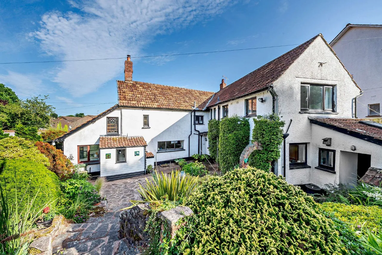 5 bed house for sale — Parsonage Lane, Silverton, Exeter, Devon, EX5 4JB