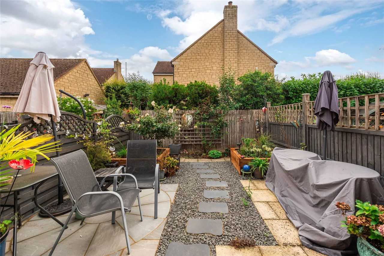 Freemans Gardens, Olney, MK46, photo 10