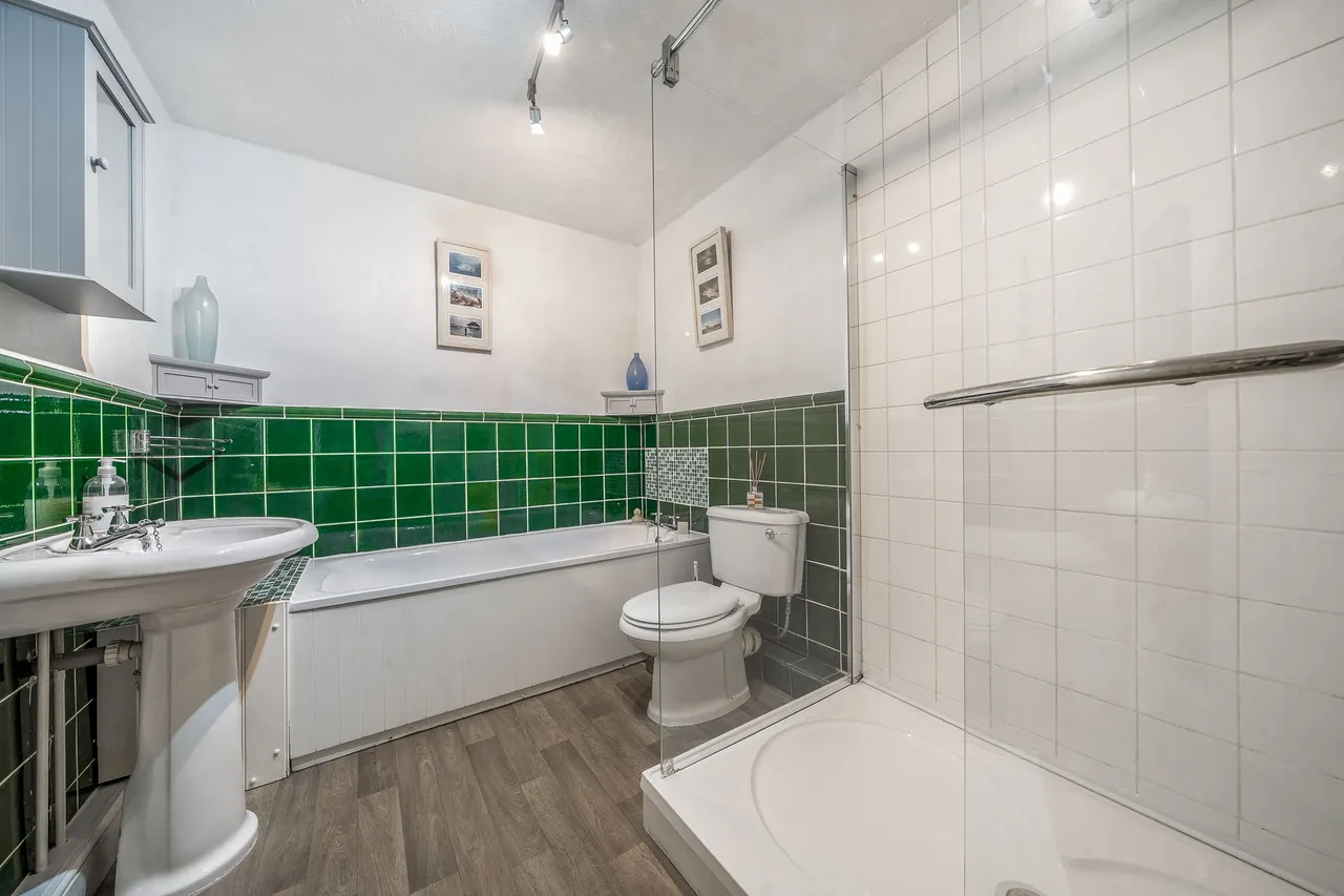 Queens Street, Stedham, GU29, photo 9