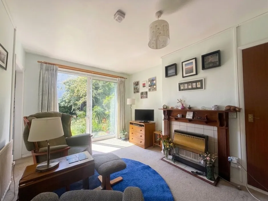 Whitehall Road, Uxbridge, UB8, photo 3
