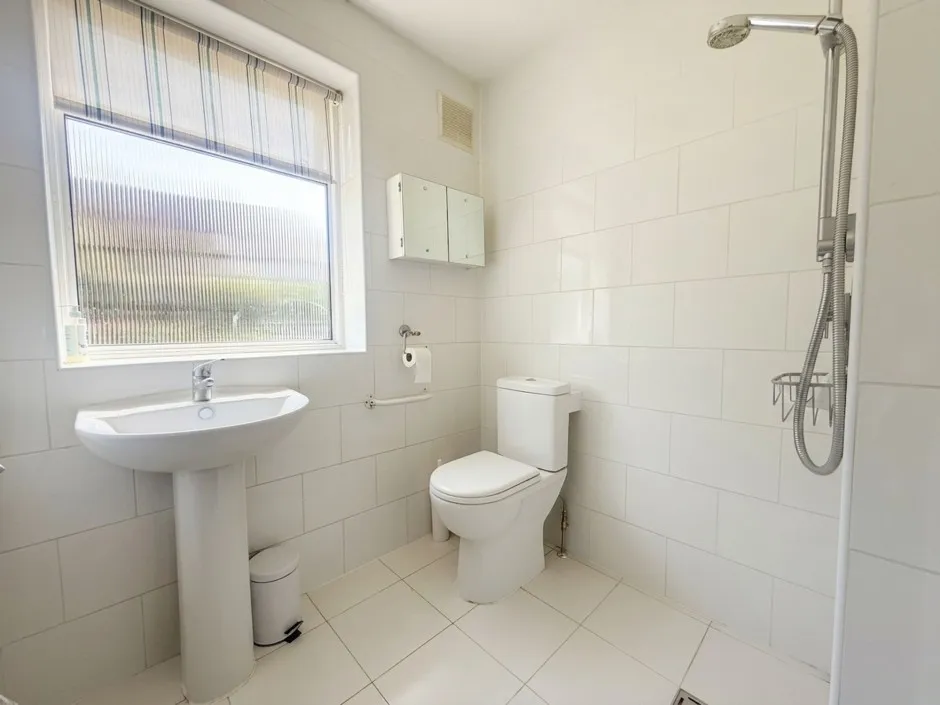 Whitehall Road, Uxbridge, UB8, photo 10