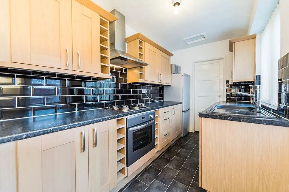 Foljambe Crescent, New Rossington, South Yorkshire, DN11, photo 4