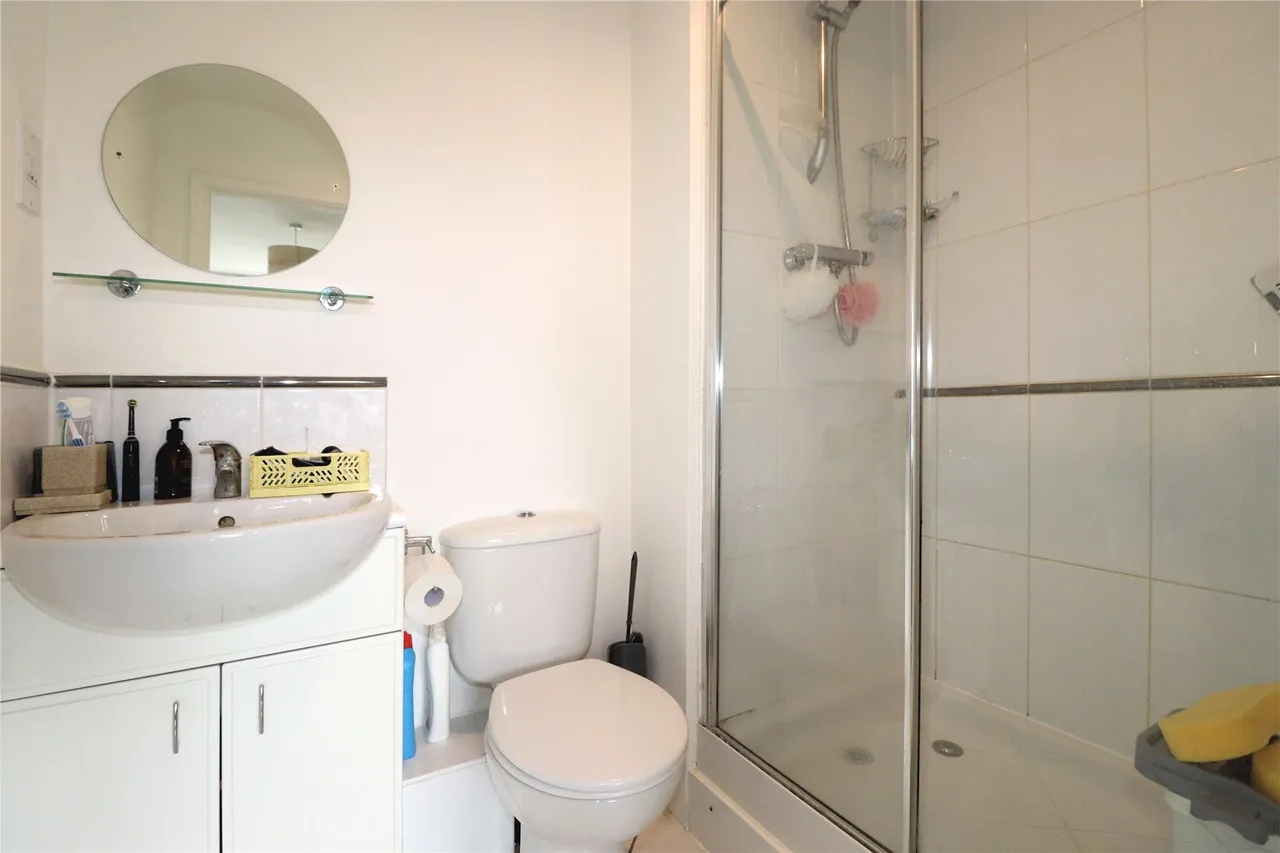 Prospect Place, Woking, GU22, photo 6