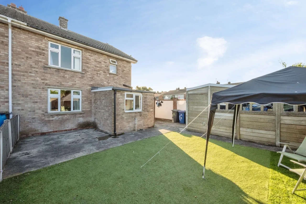Derwent Drive, DONCASTER, South Yorkshire, DN3, photo 4