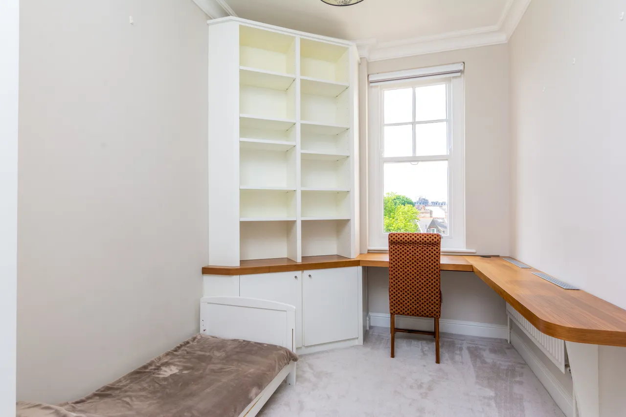 34a Arlington Park Mansions, Sutton Lane North, London, photo 9