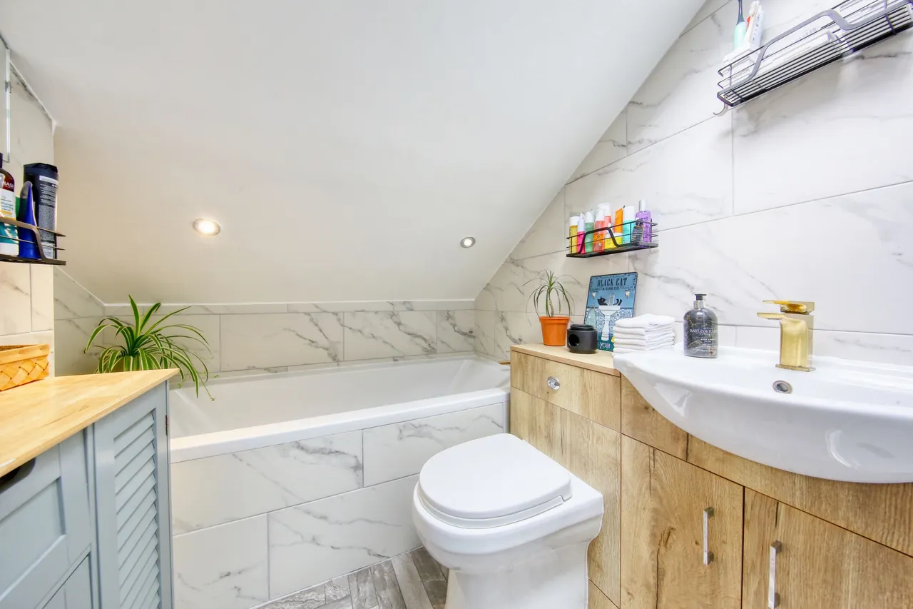 Cambridge Road, New Malden, KT3 3QL, photo 9