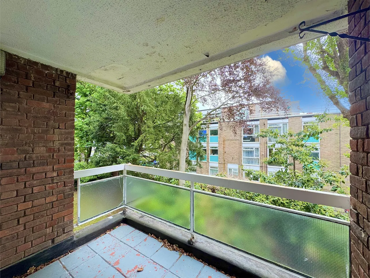 Stonegrove, Leamington House, HA8, photo 5