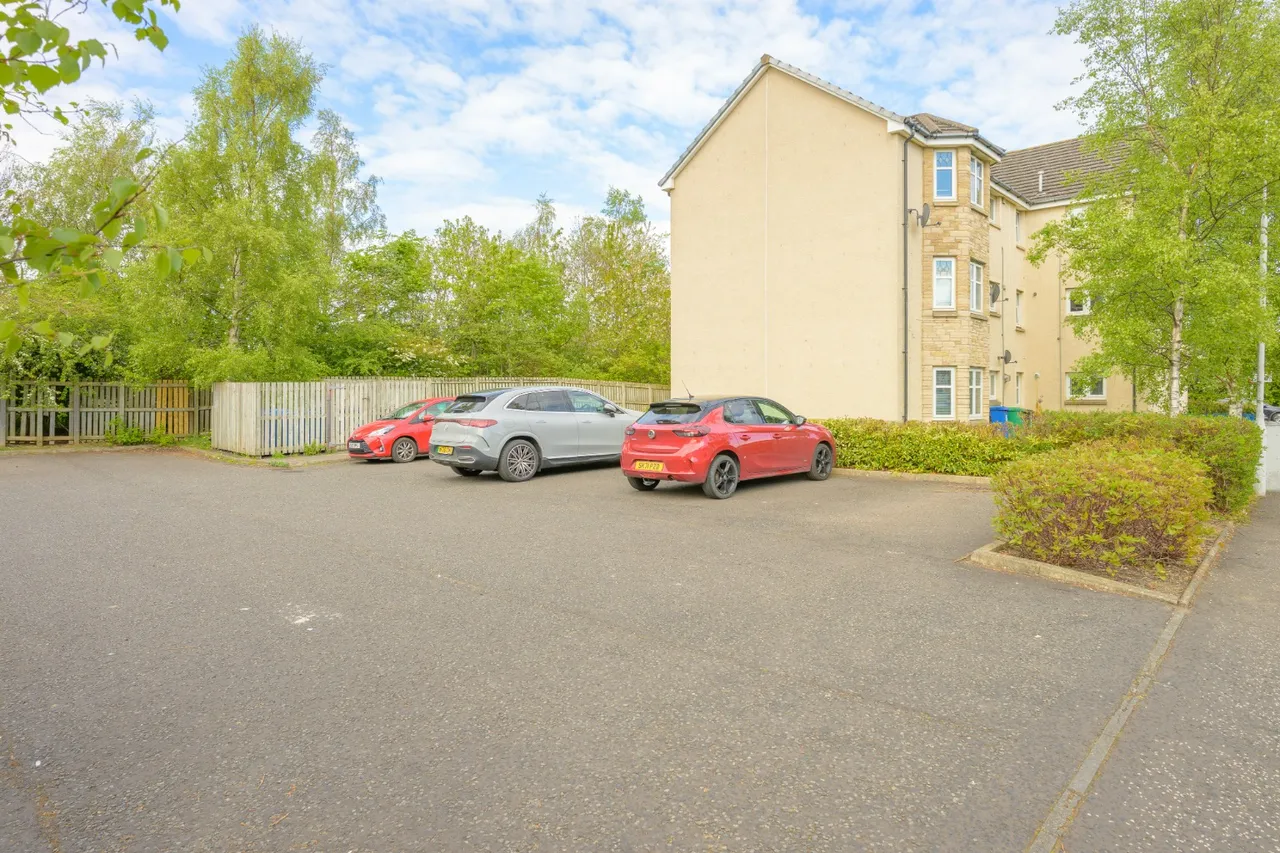 Peasehill Road, Rosyth, KY11 2GB, photo 13