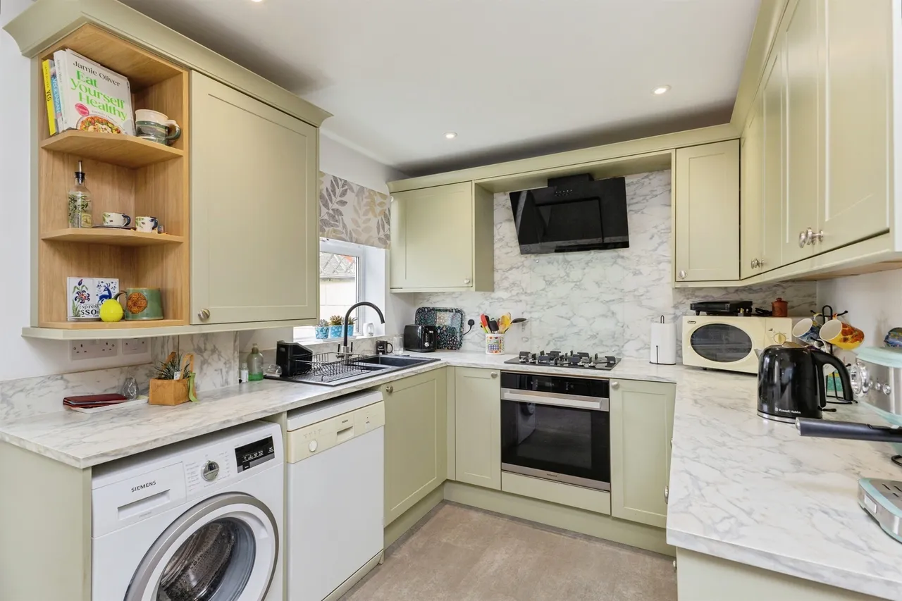Spring Close, Newton Abbot, photo 9