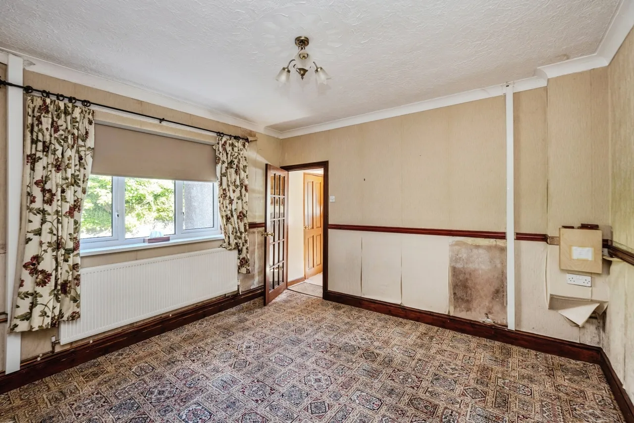 Church Road, Gorslas, SA14, photo 10
