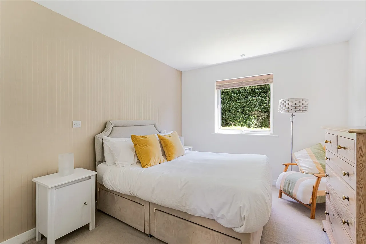 Mill Pond Close, London, SW8, photo 11