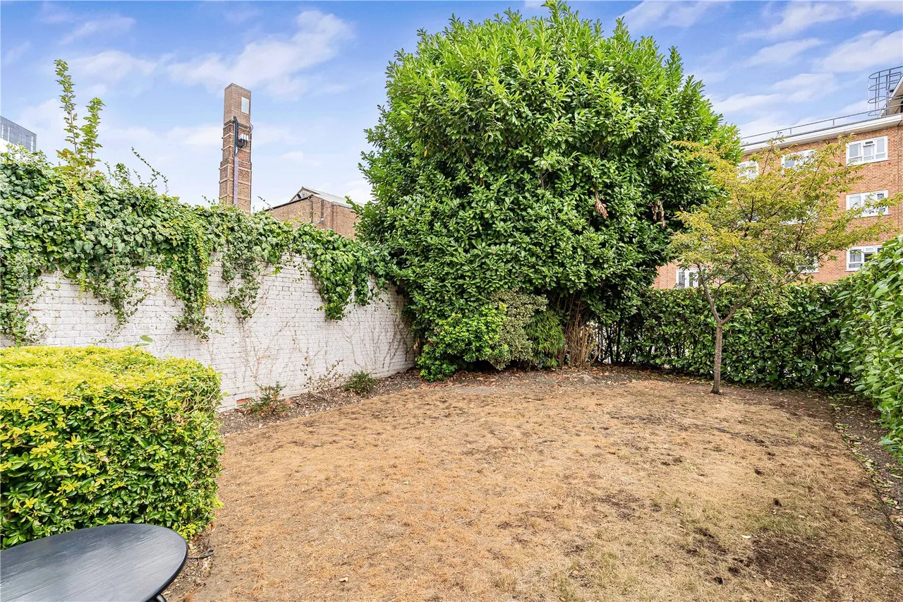 Mill Pond Close, London, SW8, photo 16