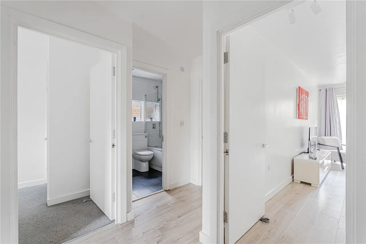 Mill Pond Close, London, SW8, photo 10