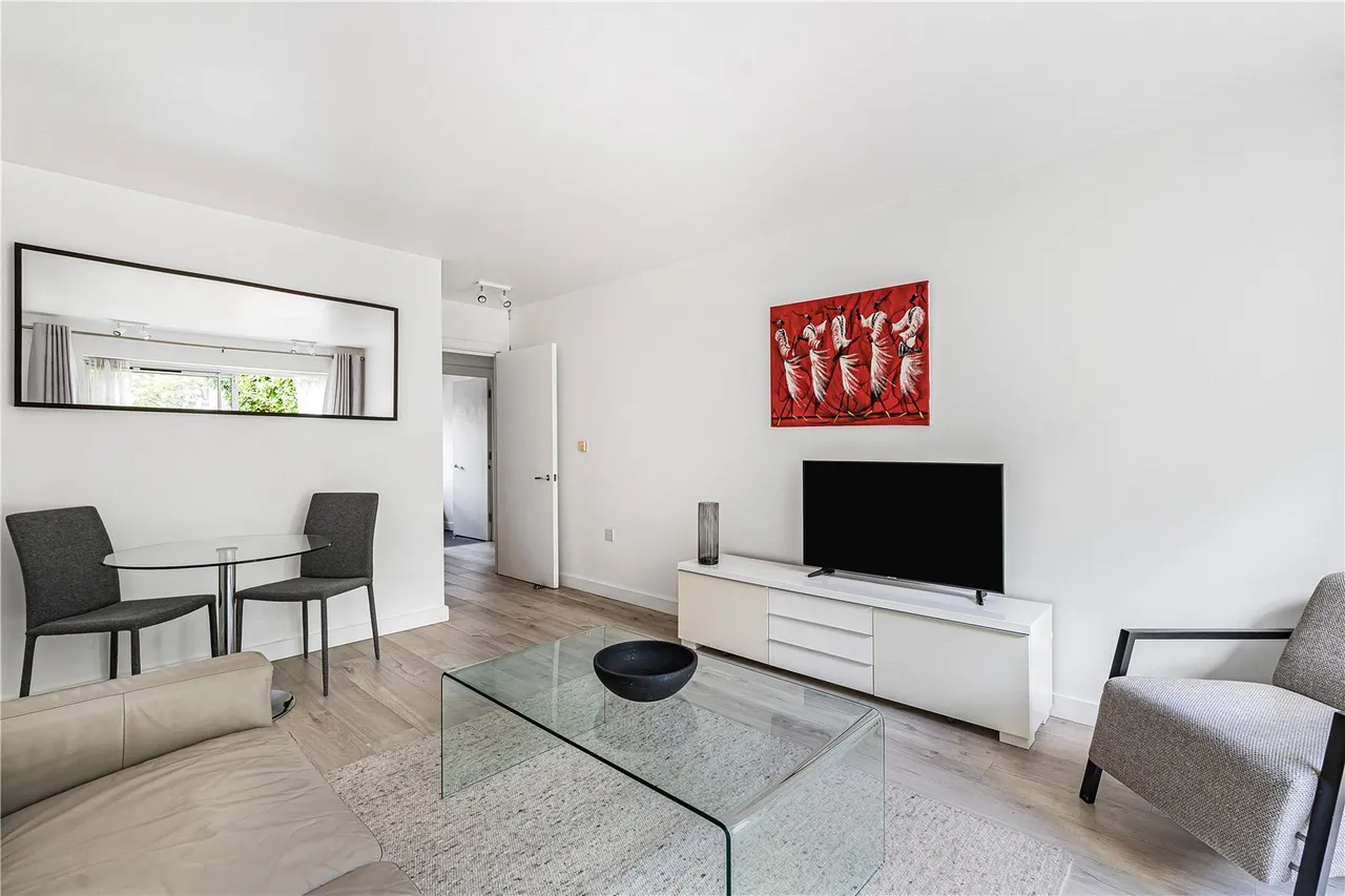 Mill Pond Close, London, SW8, photo 6