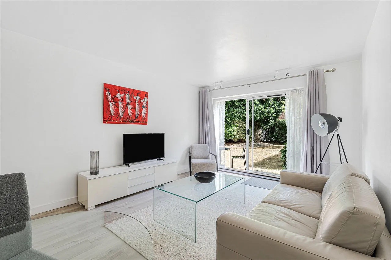 Mill Pond Close, London, SW8, photo 9