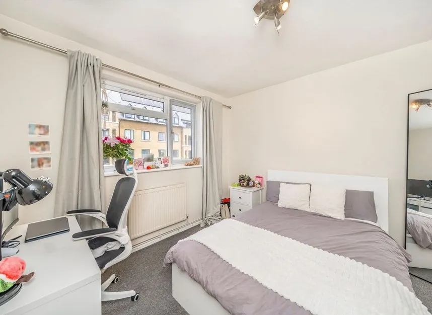 Deer Park Close, Kingston Upon Thames, KT2, photo 5