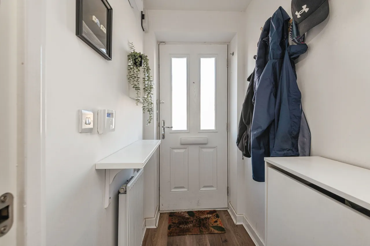 Sintering Crescent, Wakefield, photo 9