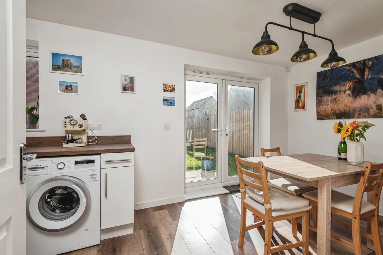 Sintering Crescent, Wakefield, photo 6