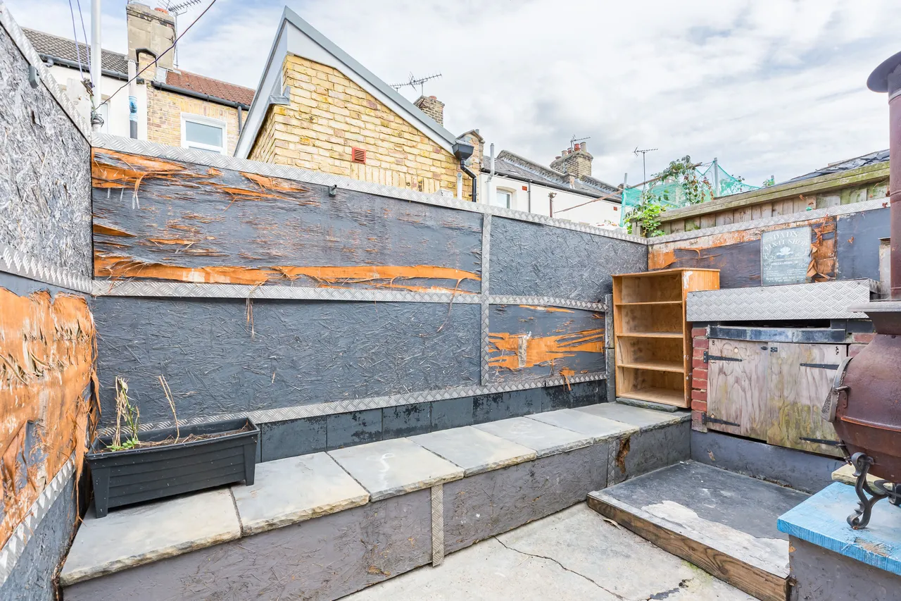 41 Tavistock Road, London, photo 7