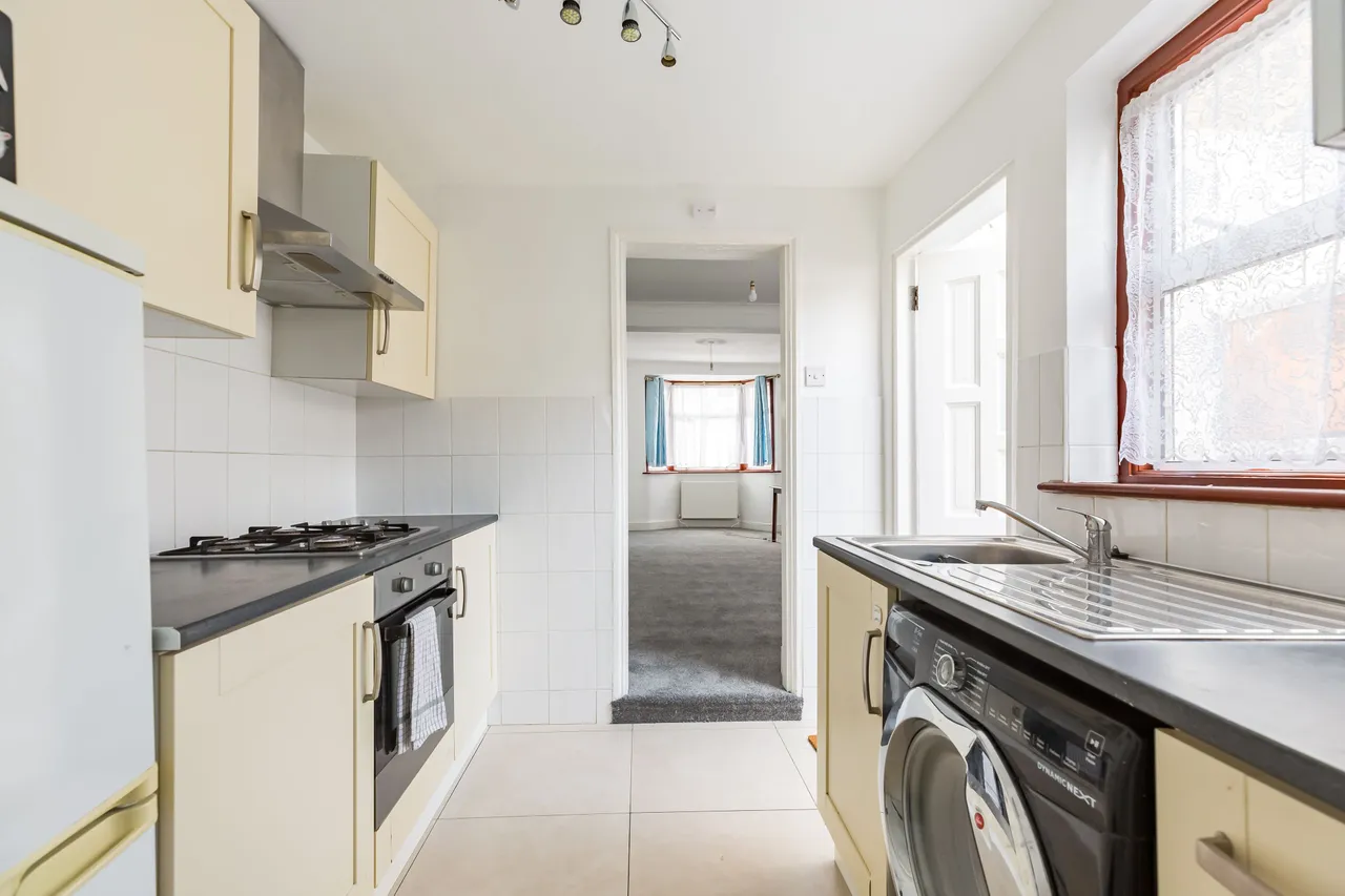 41 Tavistock Road, London, photo 8