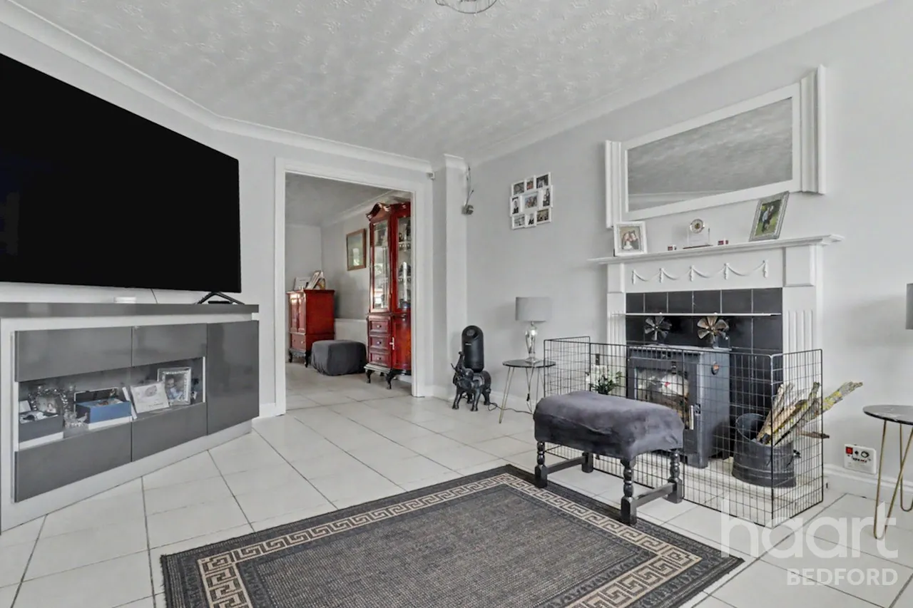 Meadowsweet Drive, Bedford, MK42, photo 5