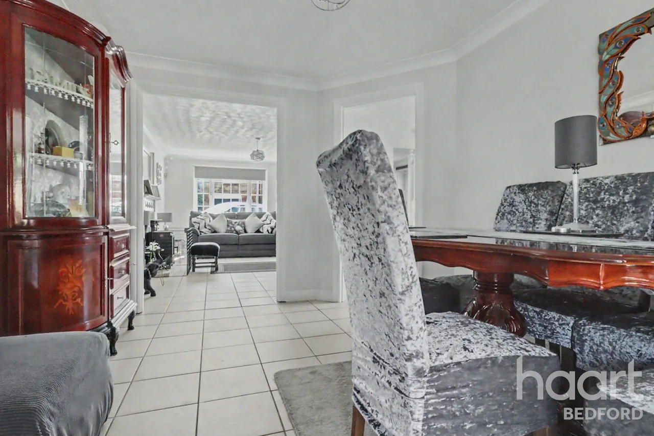 Meadowsweet Drive, Bedford, MK42, photo 8