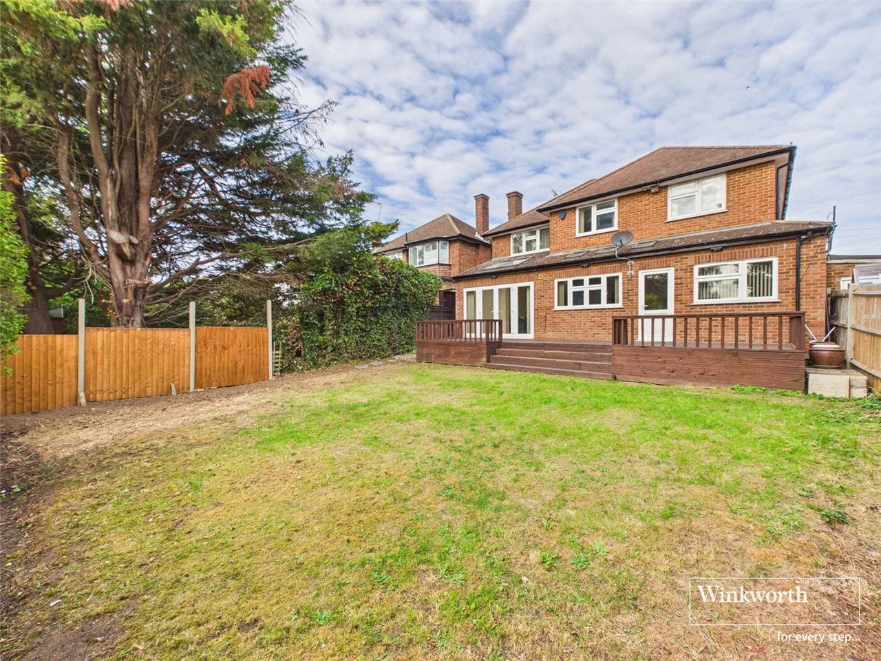 Wolmer Gardens, Edgware, HA8, photo 24
