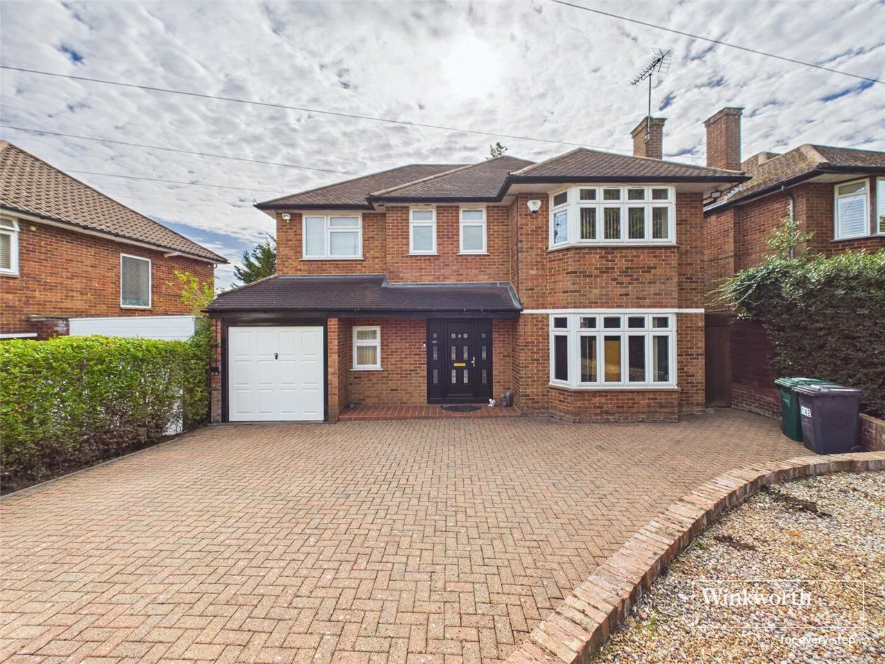 Wolmer Gardens, Edgware, HA8, photo 26