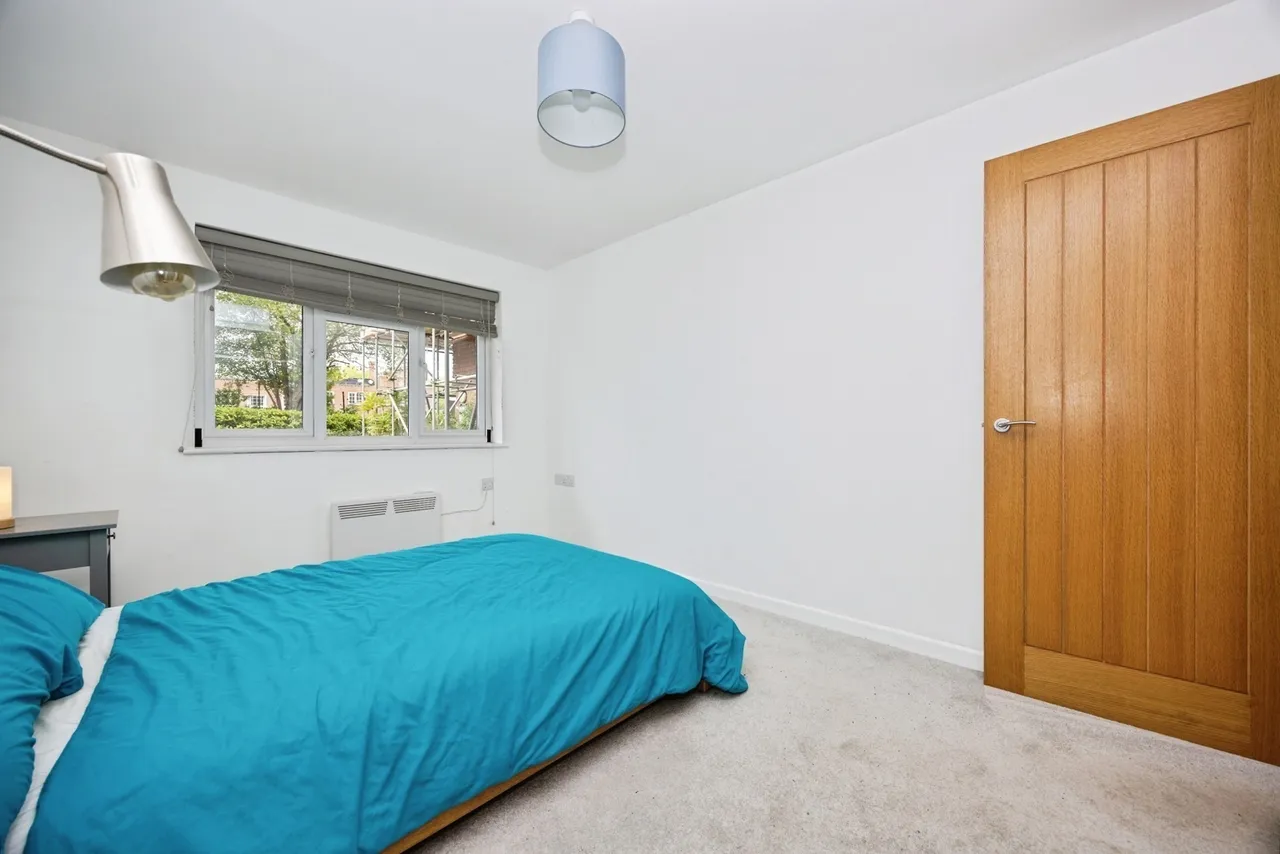 Trimmers Field, Farnham, GU9, photo 21
