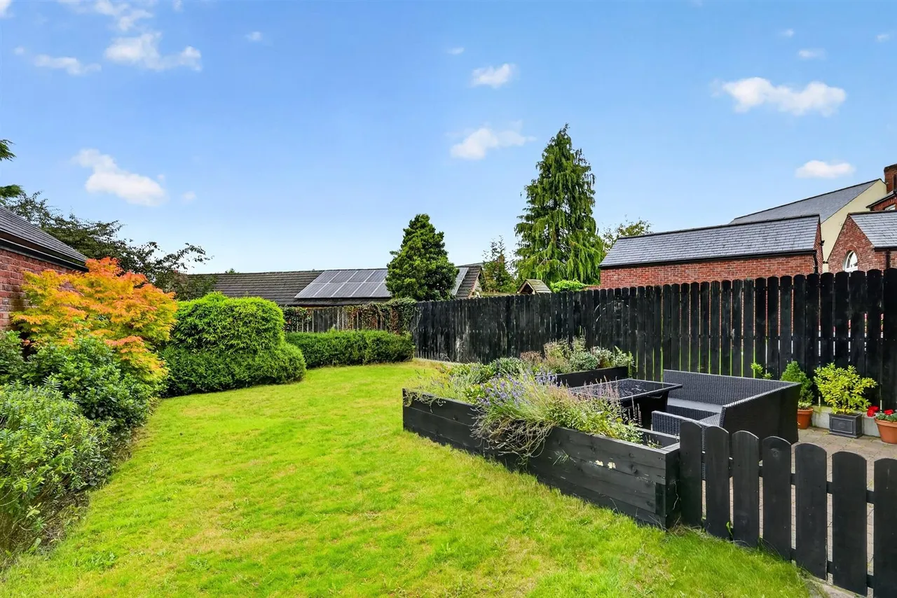 Breton View, Lisburn, BT28, photo 29