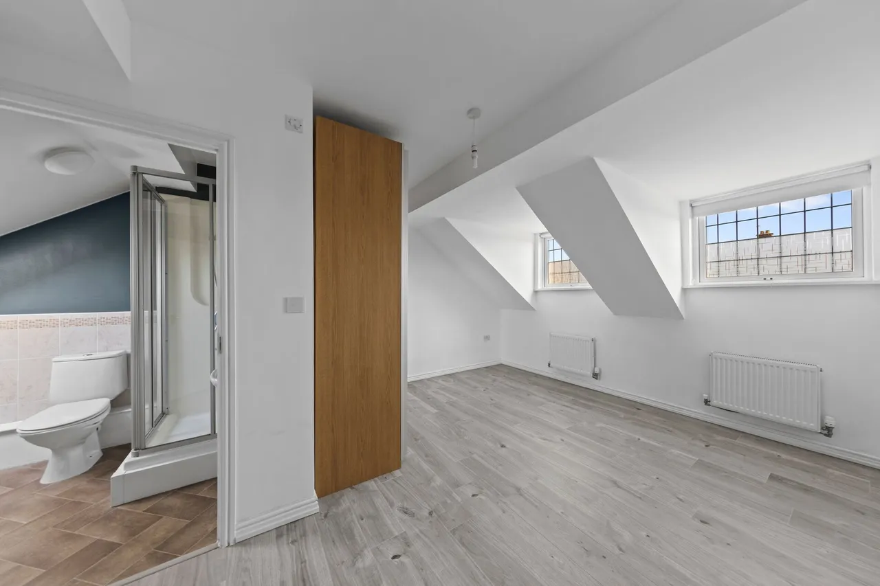 Regency Square, Warrington, Warrington, WA5 0EB, photo 2
