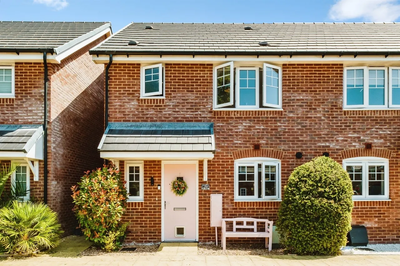 3 bed house for sale, Cornfield Way, Worthing, BN13