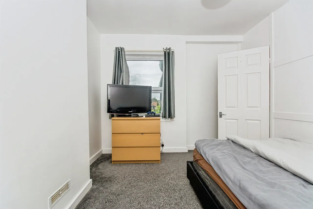 Sybil Road, WISBECH, photo 11