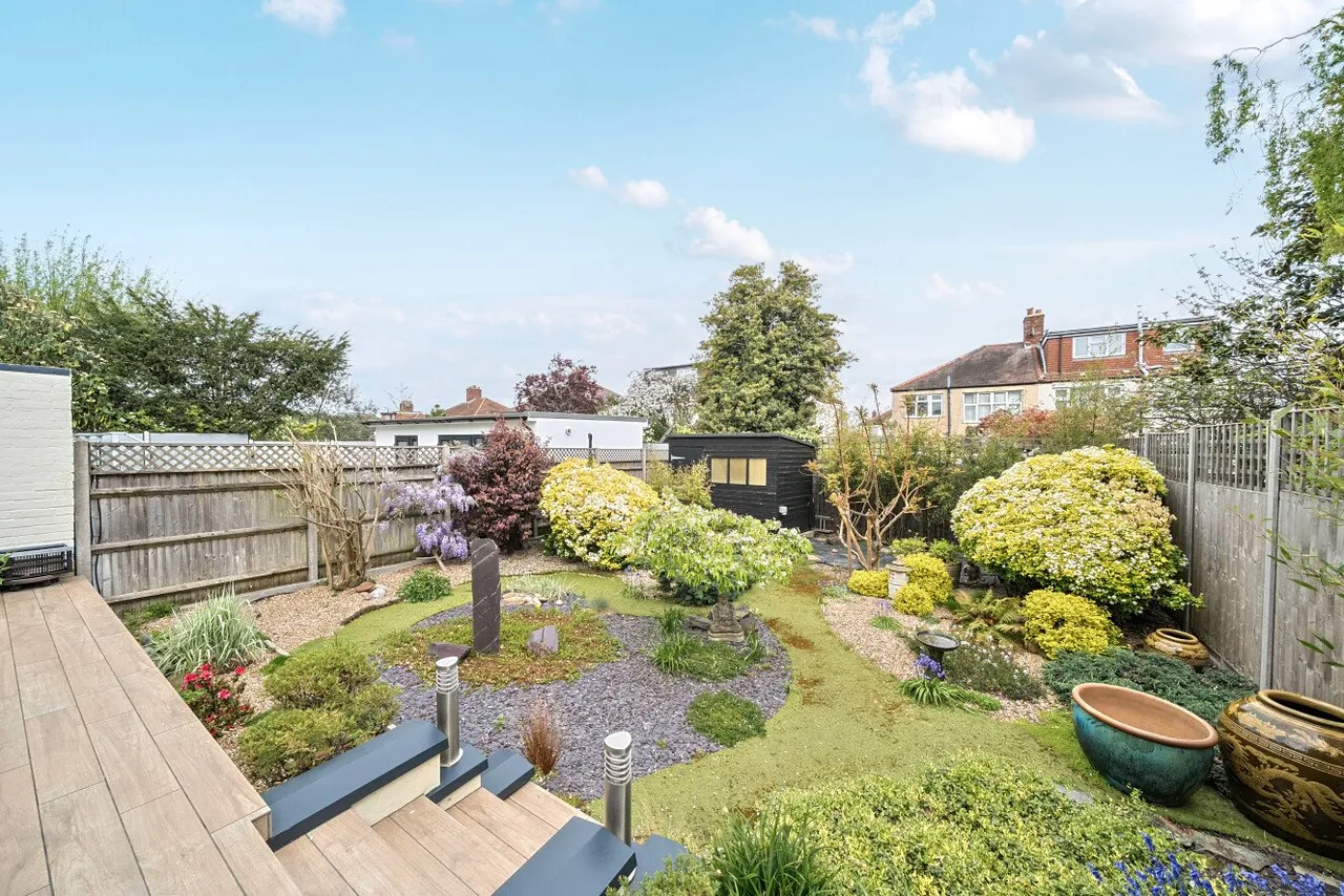 Sundial Avenue, South Norwood, London, SE25, photo 3