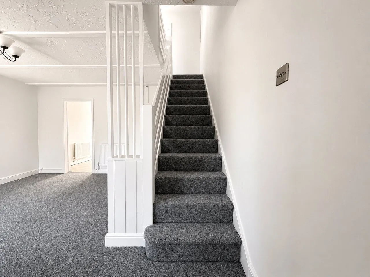 Slimbridge Close, Yate, Bristol, Gloucestershire, BS37, photo 2