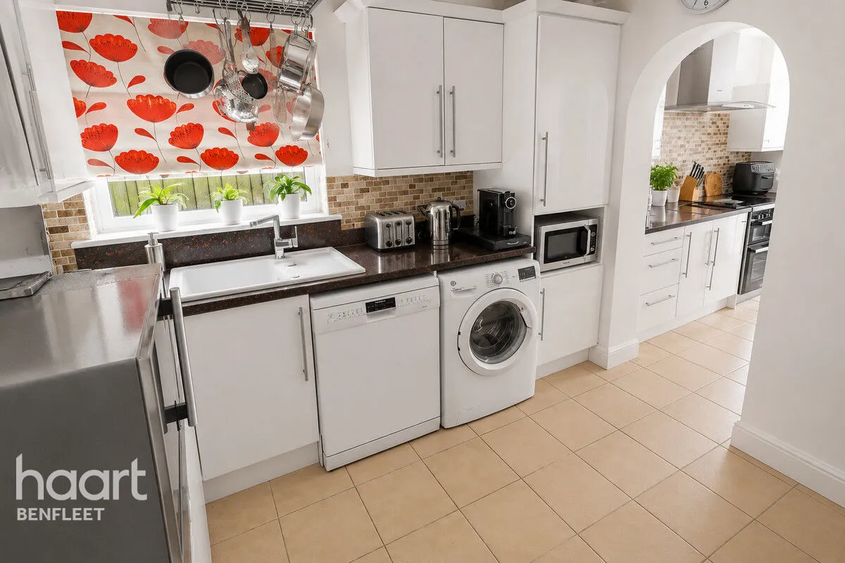 Hawthorn Road, Canvey Island, SS8, photo 6