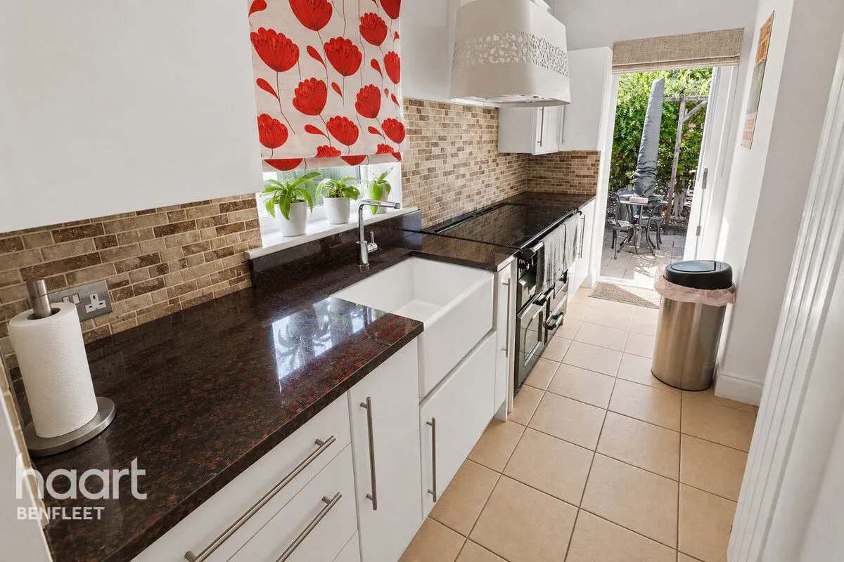 Hawthorn Road, Canvey Island, SS8, photo 7