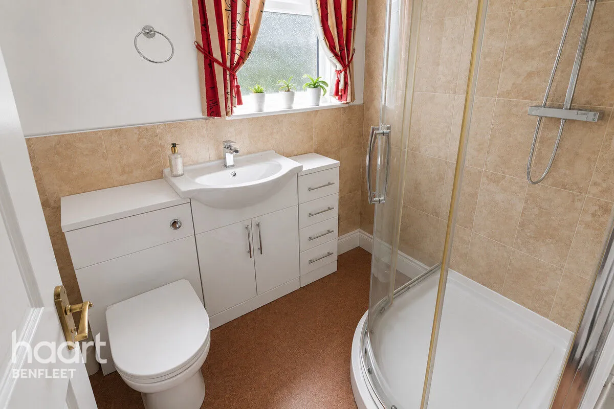 Hawthorn Road, Canvey Island, SS8, photo 11