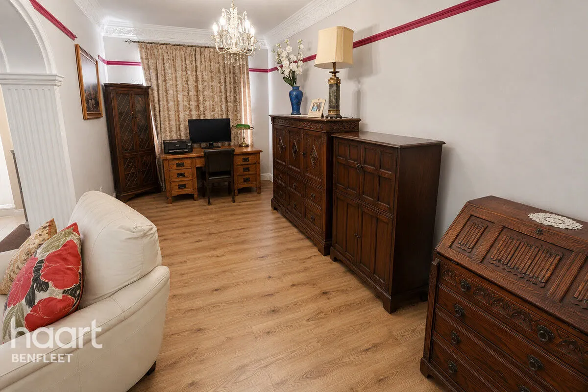 Hawthorn Road, Canvey Island, SS8, photo 4