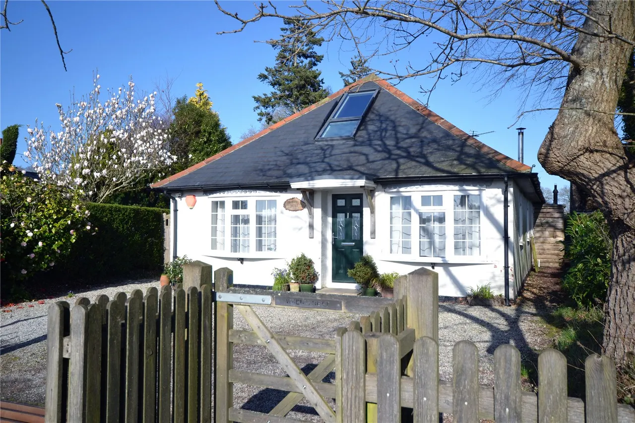 4 bed property for sale — Main Road, East Boldre, Brockenhurst, Hampshire, SO42 7WD