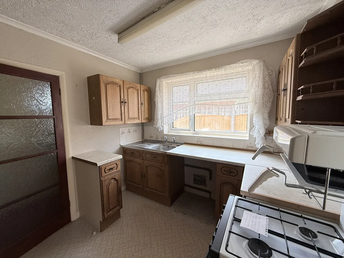 Frobisher Close, Worthing, BN12, photo 18