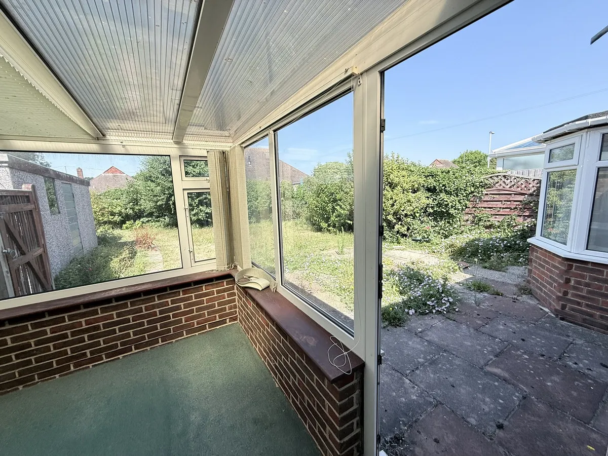 Frobisher Close, Worthing, BN12, photo 12