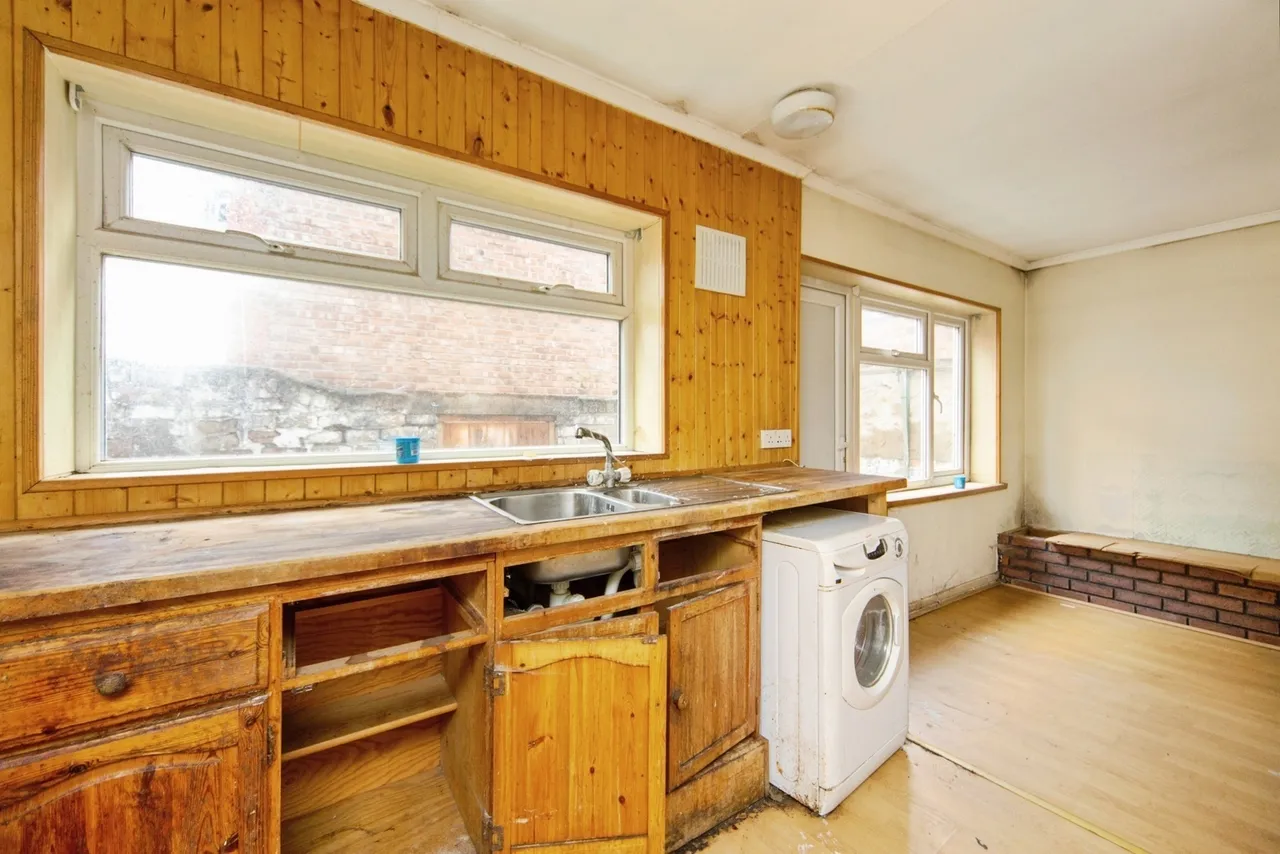 Devonfield Road, Orrell Park, L9, photo 13