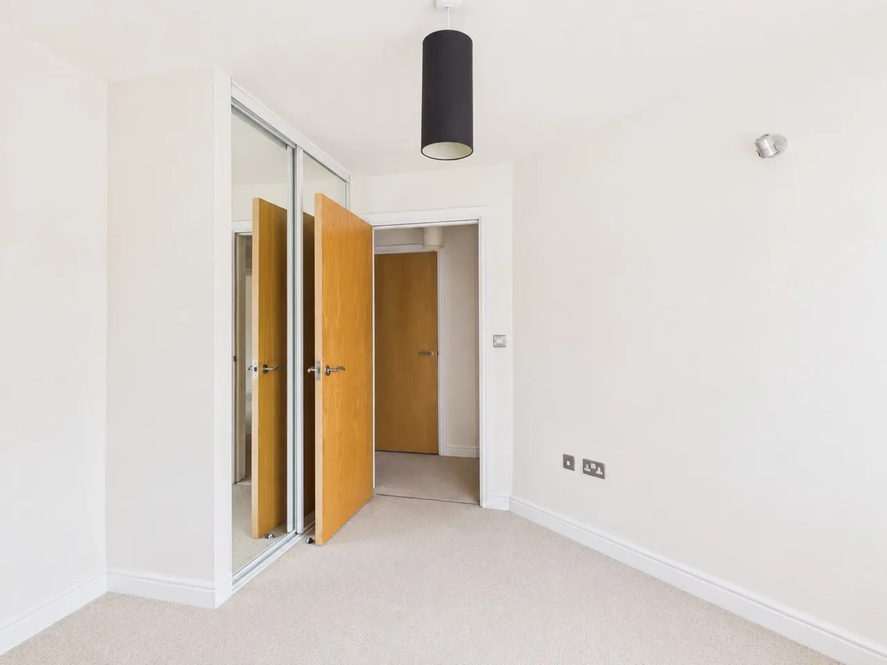 City Road, Chester Green, DE1, photo 4